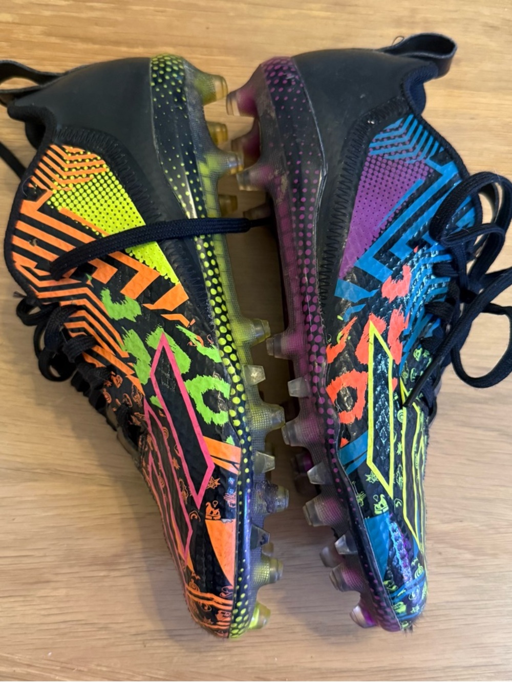 Adidas Adizero Spark Mismatch Graffiti Football soccer Cleats - Kids size 5